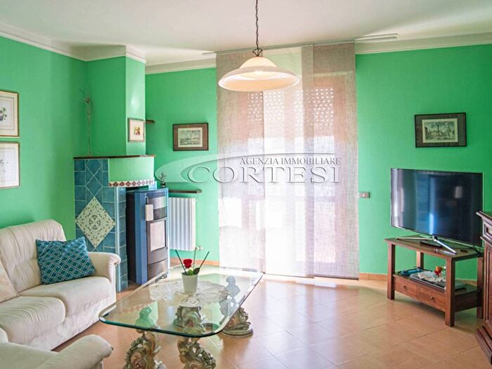 Appartamento con 5 locali in vendita in Promano, Città di Castello
