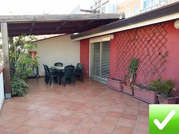 Appartamento con 7 locali in vendita in Reggio Calabria
