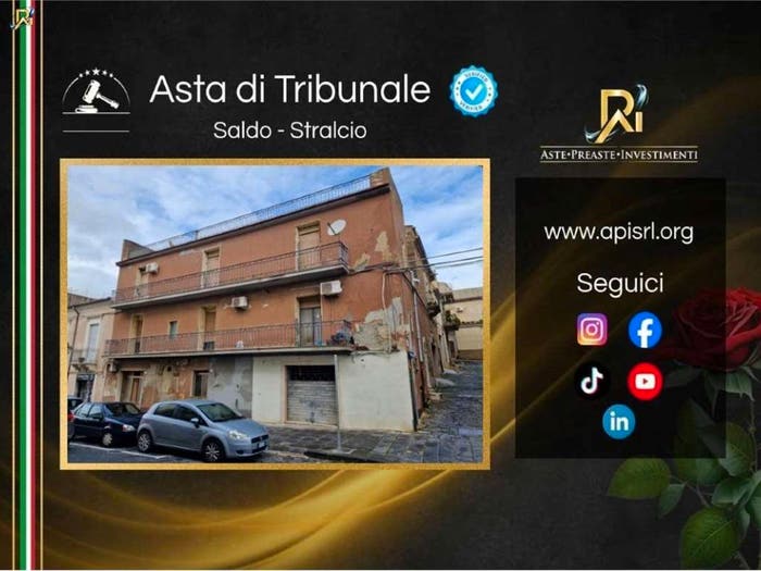 Appartamento con 6 locali in vendita in Corso Umberto I, Licodia Eubea
