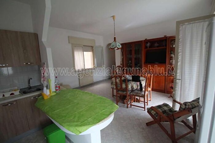 Appartamento trilocale in vendita in Via degli Atleti, Marsala