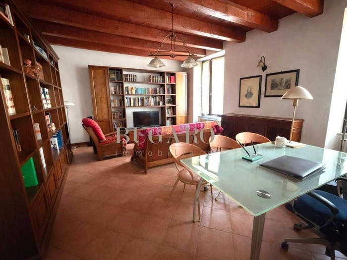 Appartamento con 5 locali in vendita in Capodimonte, Ancona