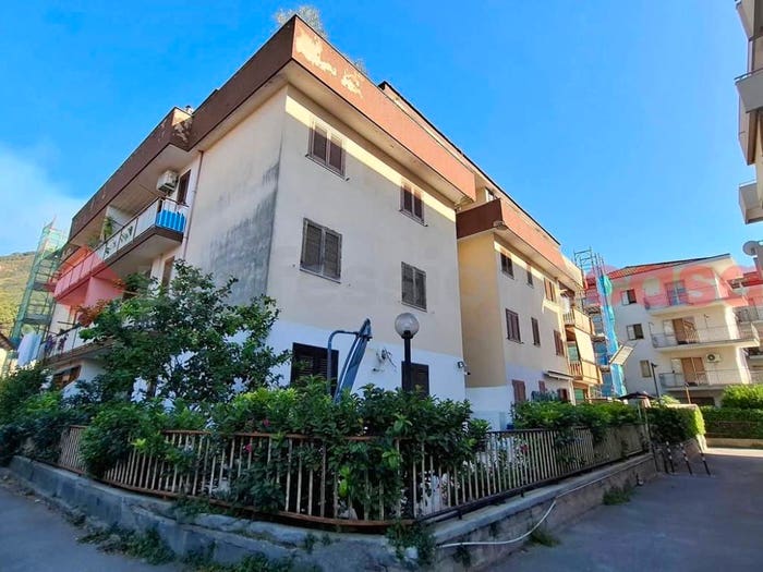 Appartamento quadrilocale in vendita in Via Santa maria delle Grazie snc, Centro, Roccapiemonte