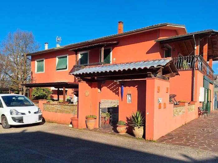 Casa con 6 locali in vendita in Segromigno San Colombano, Capannori