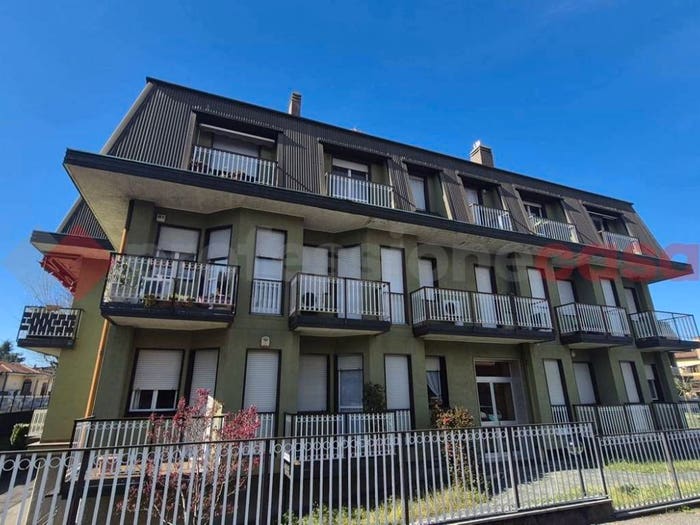 Appartamento trilocale in vendita in via principe amedeo, Centro, Parabiago