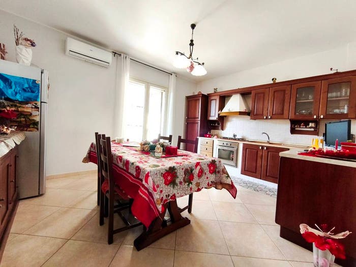 Appartamento con 5 locali in vendita in Via Giuseppe Ungaretti, Via Lecce Ospedale, Gallipoli