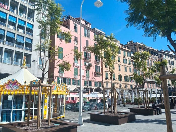 Appartamento con 5 locali in vendita in Via San Luca, Caricamento, Genova