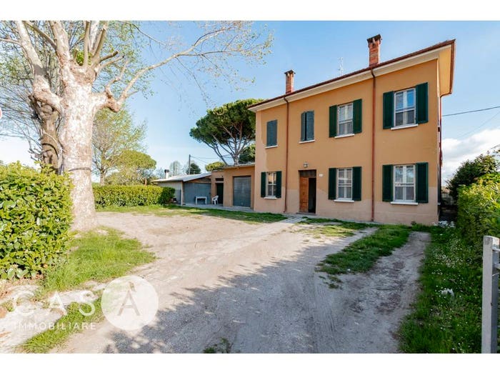 Casa con 6 locali in vendita in Castiglione Villa Inferno Montaletto, Cervia