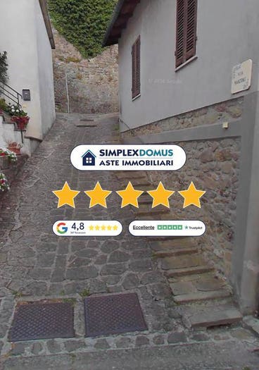 Appartamento quadrilocale in vendita in Via Alessandro Manzoni, Sillano, Sillano Giuncugnano