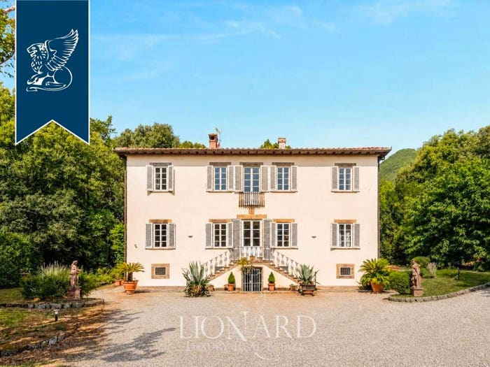 Casa con 6 locali in vendita in San Lorenzo a Vaccoli, Lucca