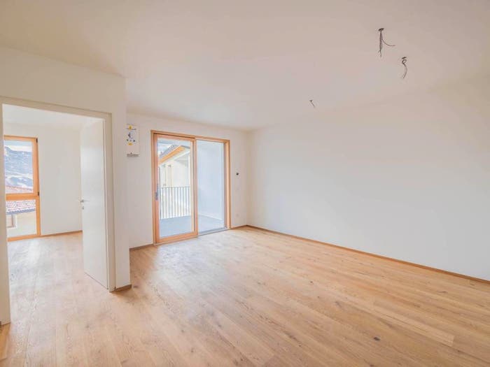 Appartamento bilocale in vendita in Via Castel d'Enna, Centro, Montagna