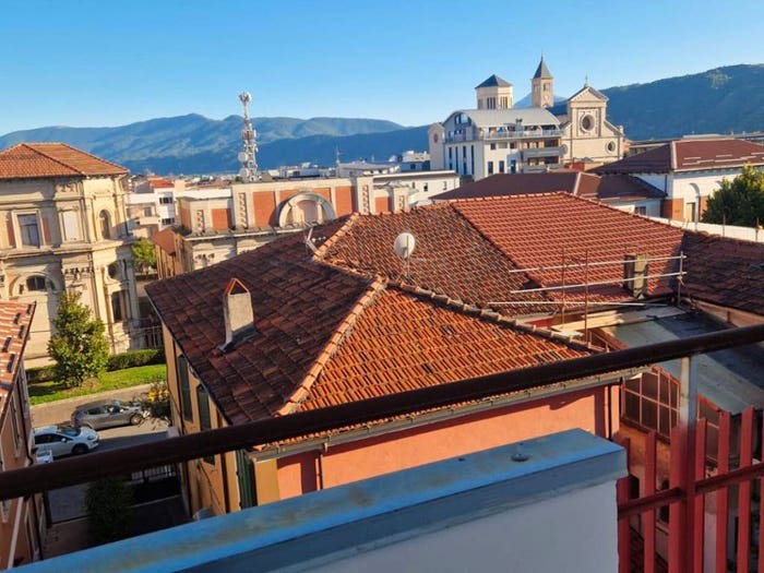 Appartamento quadrilocale in vendita in Via Vittorio Veneto, Centro, Avezzano