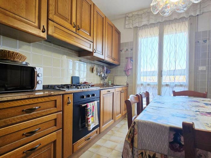 Appartamento con 5 locali in vendita in via dello stadio, Centro Storico, Este