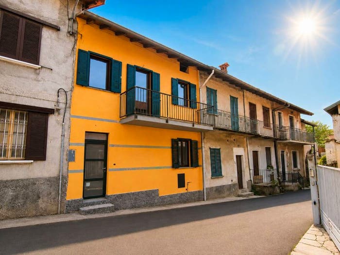 Appartamento bilocale in vendita in Vicolo San Francesco d'Assisi, Centro, Cogliate