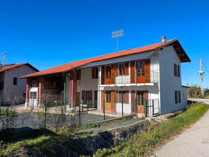 Casa con 5 locali in vendita in Via Cuneo, Cervasca