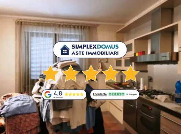 Appartamento con 6 locali in vendita in Via Carlo Botta, Centro, Strambino
