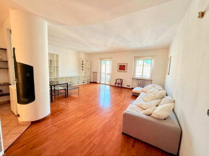 Appartamento con 5 locali in vendita in Via Antonio Gramsci, Piazza della Libertà, Alessandria