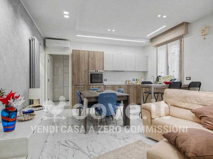 Appartamento con 5 locali in vendita in Via Carlo Massalongo, Via Pomposa, Ferrara
