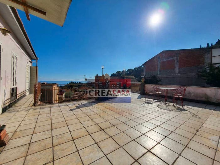 Casa con 6 locali in vendita in Via Etnea, Nunziata, Mascali