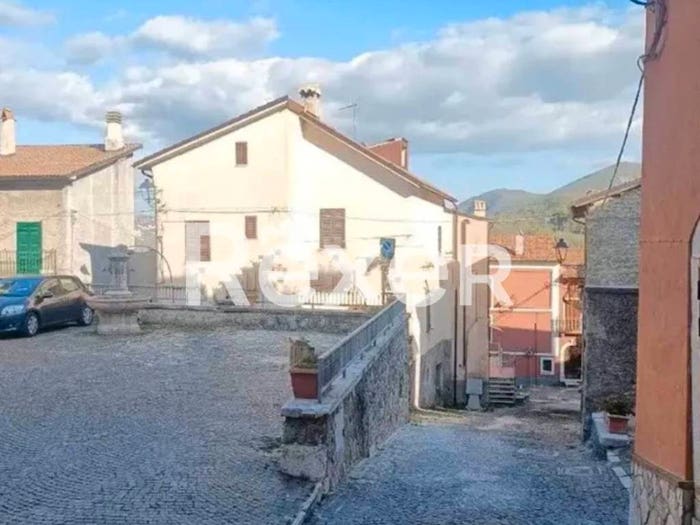 Appartamento trilocale in vendita in Rione Ortale, Centro, Cappadocia
