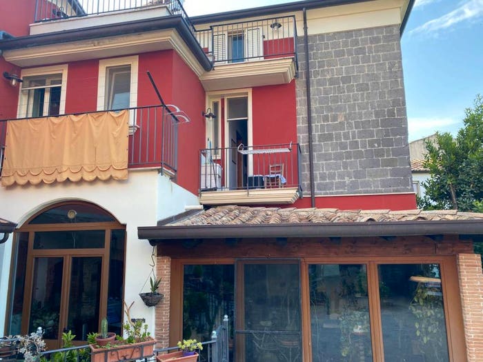 Casa con 6 locali in vendita in Via Giordano Bruno, Aiello del Sabato