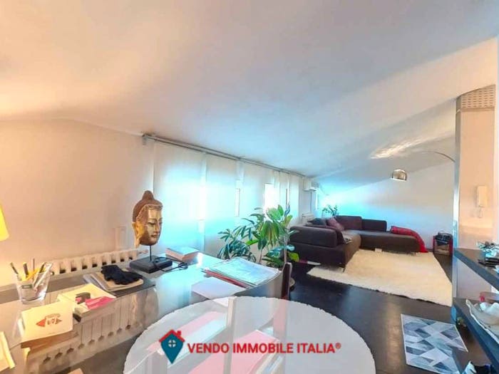 Appartamento trilocale in vendita in Via degli Umbri, Piccarello, Latina