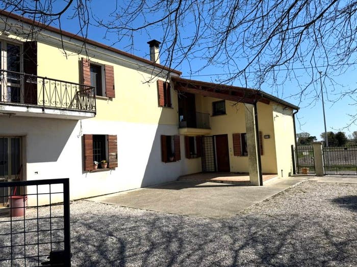 Casa quadrilocale in vendita in Via Braggio, Santa Caterina d'Este