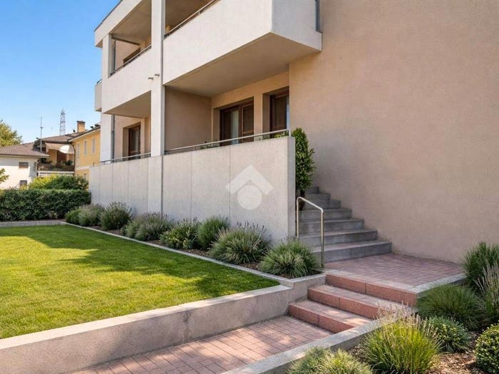 Casa quadrilocale in vendita in Via Dalmazia, Centro, Piazzola sul Brenta
