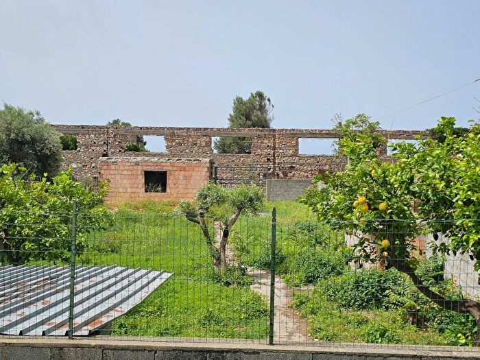 Casa bilocale in vendita in Via Macchia di Mare, Cetraro Marina, Cetraro
