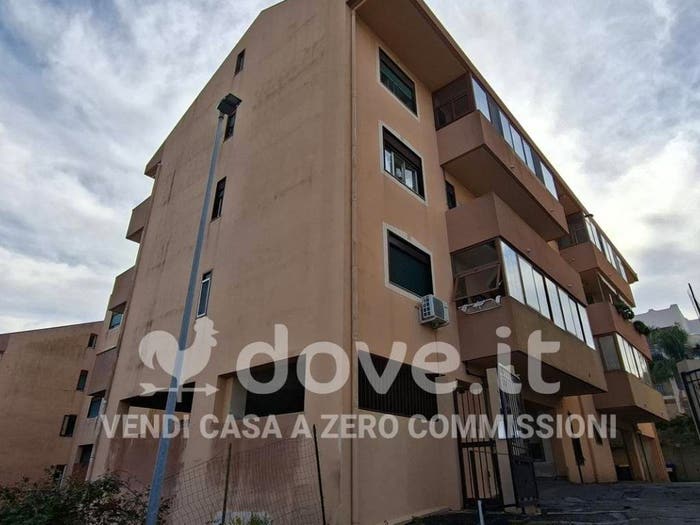 Appartamento quadrilocale in vendita in Contrada Badessa, Santa Lucia San Filippo, Messina