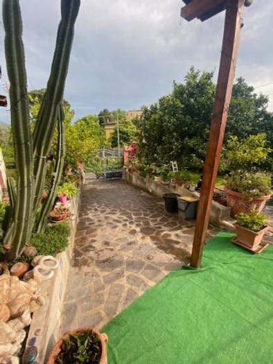 Casa con 5 locali in vendita in Via Chiaia, Sant'Ambrogio sul Garigliano