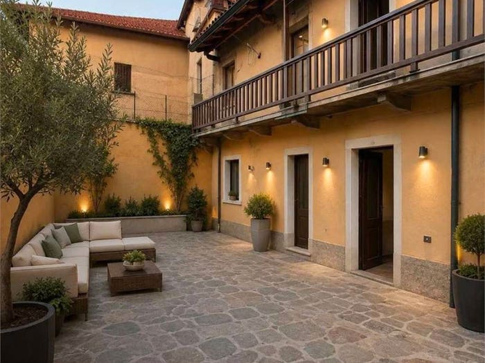 Casa quadrilocale in vendita in Via Crocifisso, Centro, Figino Serenza