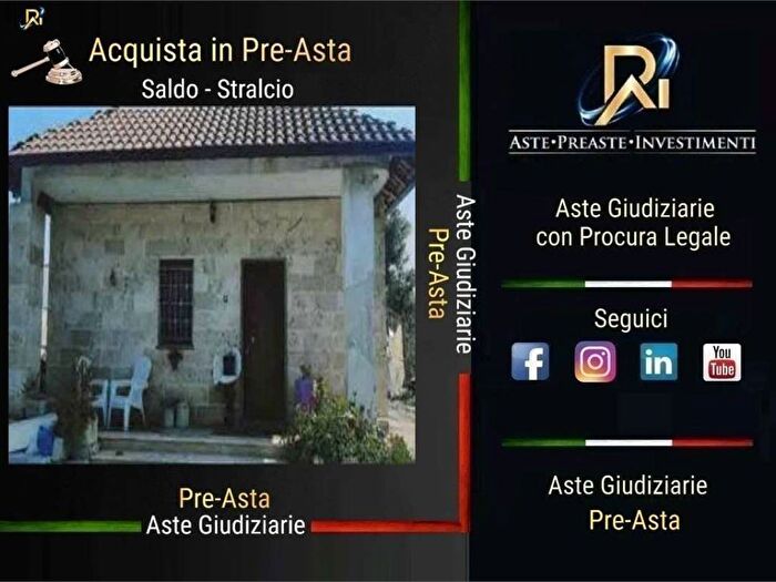 Appartamento con 5 locali in vendita in via Serra della Torre, Soleto