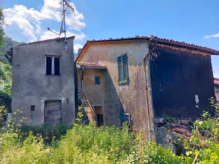 Casa con 6 locali in vendita in Bolognana, Gallicano