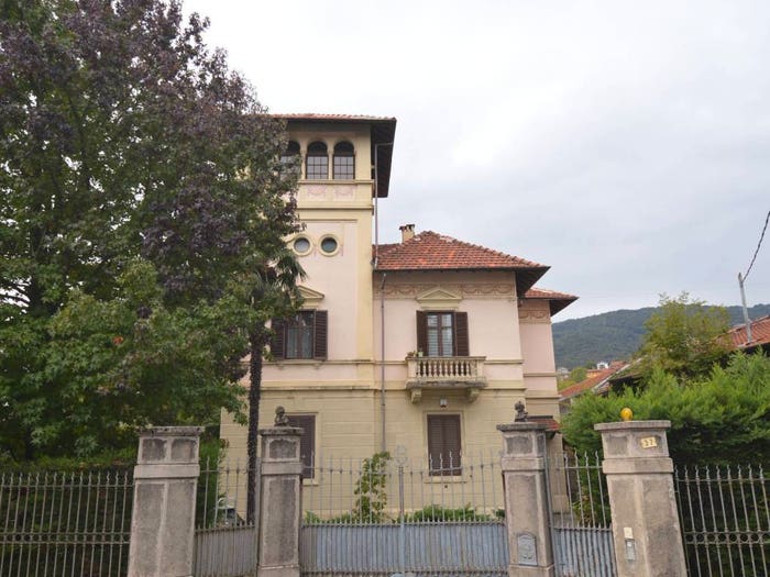 Casa con 6 locali in vendita in VIA BARTOLOMEO TRUCHETTI, Centro, Forno Canavese