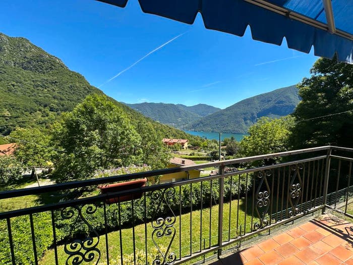 Casa con 6 locali in vendita in Strada Sasso Rosso Dasio, San Mamete, Valsolda