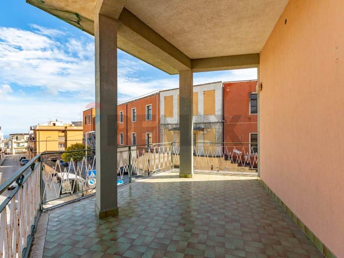 Appartamento con 5 locali in vendita in via iblea, Centro, Melilli