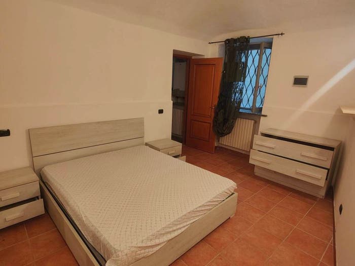 Appartamento bilocale in vendita in Via Alessandro III, Borgo Rovereto Piscina, Alessandria