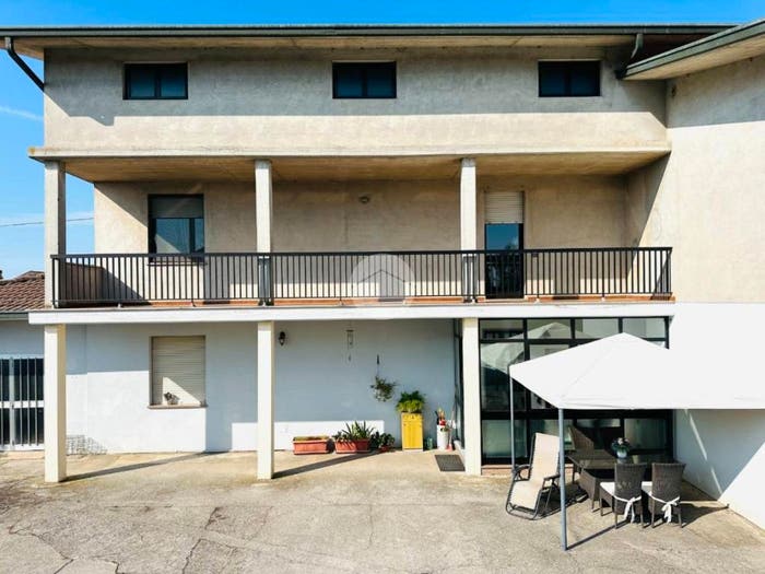 Casa quadrilocale in vendita in Via Mazzini, Quinzanello, Dello