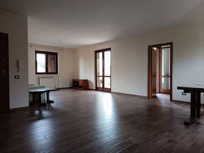 Appartamento quadrilocale in vendita in Via Tuscolana, Artena