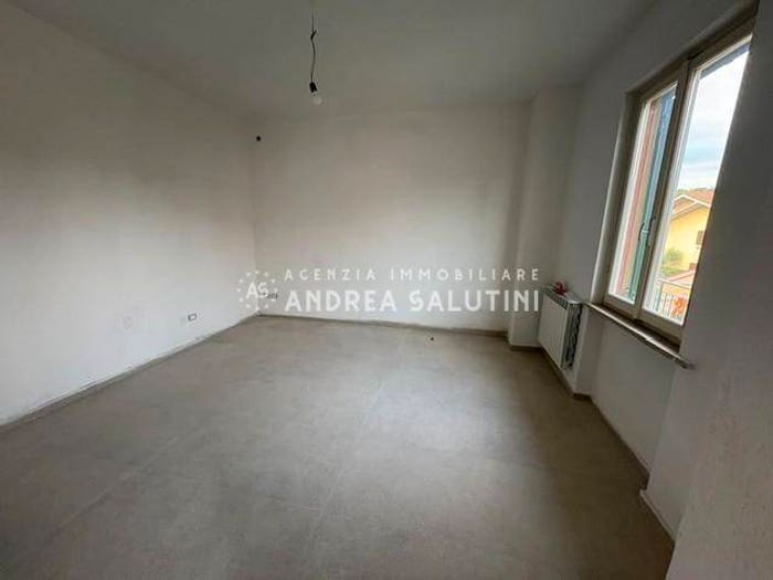 Appartamento bilocale in vendita in Via Venezia, Forcoli, Palaia