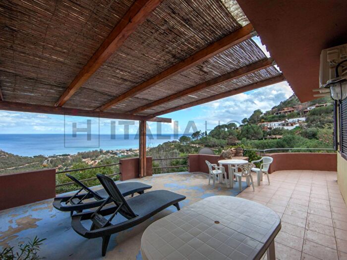 Casa trilocale in vendita in Via Monte Nai, Muravera