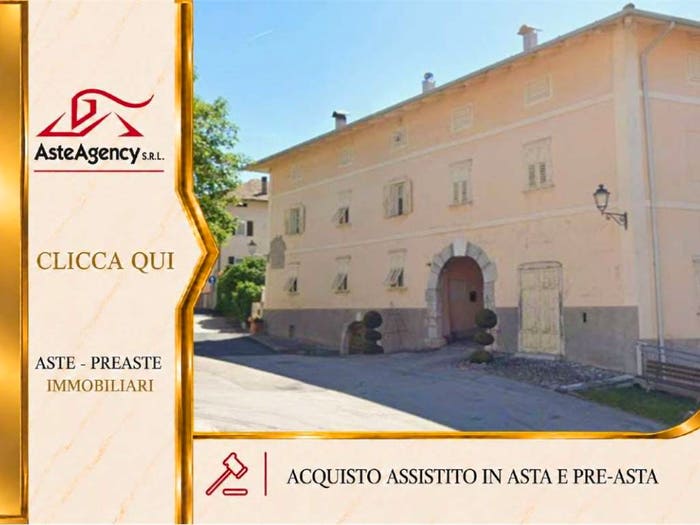 Casa con 6 locali in vendita in Piazza Bertagnolli, Ronzone