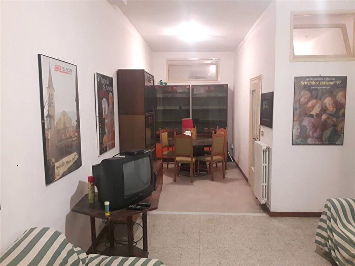 Appartamento quadrilocale in vendita in Corsi, Ancona