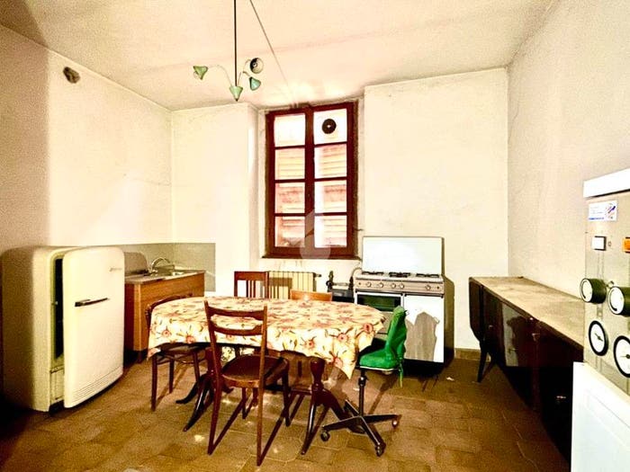 Appartamento trilocale in vendita in Via Nicolò Girardengo, Novi Ligure