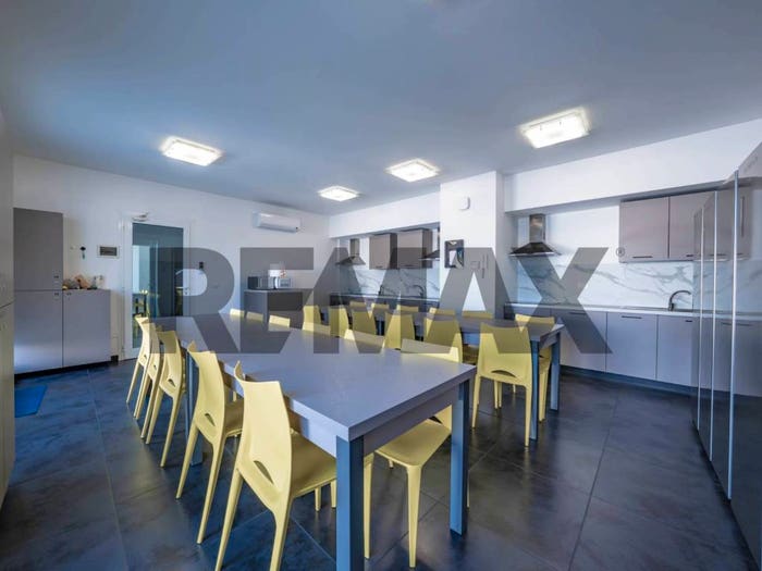 Casa con 6 locali in vendita in Piazza Giuseppe Verdi, Santa Maria in Vado, Ferrara