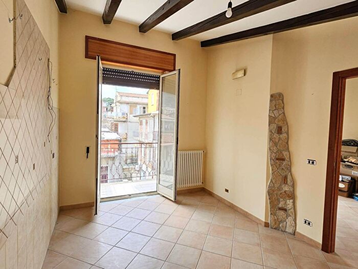 Appartamento trilocale in vendita in Via Archimede, Acquedolci