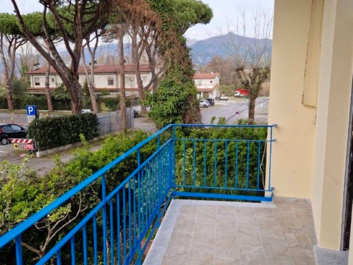 Appartamento con 5 locali in vendita in Via Aurelio Tonini, Vittoria Apuana, Forte dei Marmi