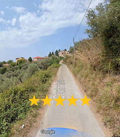 Appartamento quadrilocale in vendita in Contrada Iria, Sant'Agata di Militello