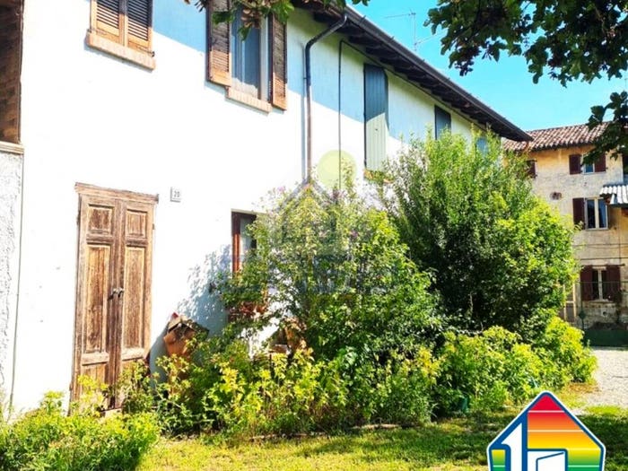 Casa con 6 locali in vendita in VIA MONTENERO, Centro, Casaletto Ceredano