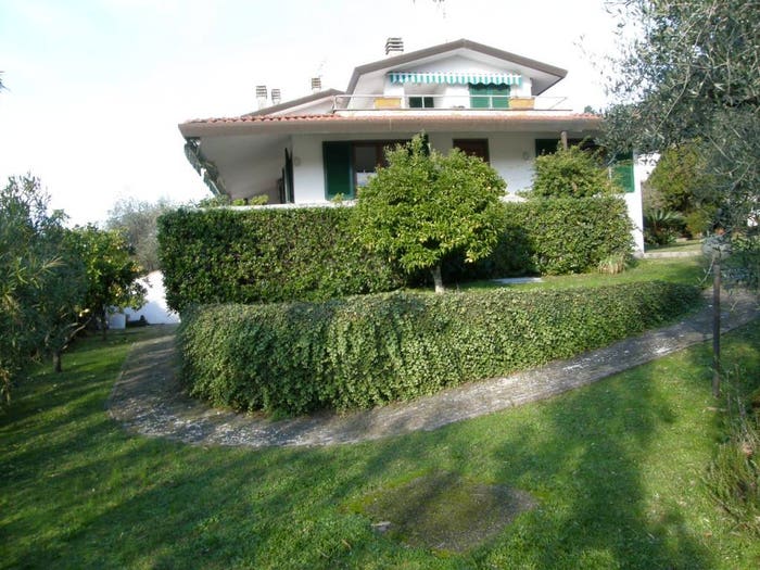 Casa con 6 locali in vendita in Via delle Terrazze, Piano di Mommio, Massarosa